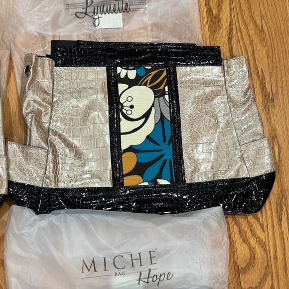 4 Miche Prima Purse Shells~2 HOPE & 2 LYNETTE~New Unused - Picture 8 of 10